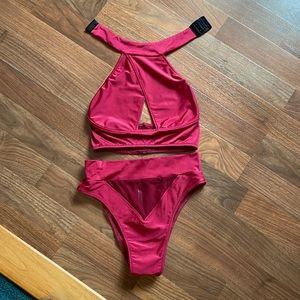 Shark Polewear pole dance set. Medium top and bottom. Burgundy.
